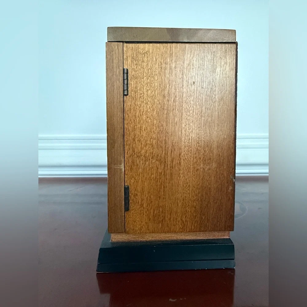 Seth Thomas Rare Mid-Century Modern Chiming Mechanical Striking Clock Works